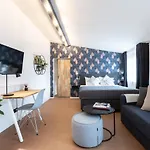 B-hotel 호텔
