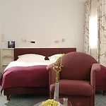 B-hotel 3* 뒤셀도르프