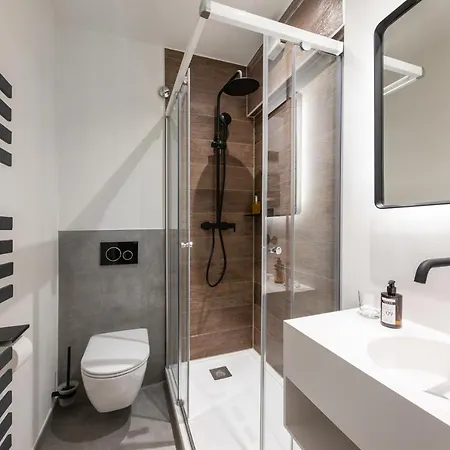 B-hotel 3*