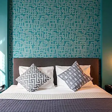 B-hotel 3* دوسلدورف
