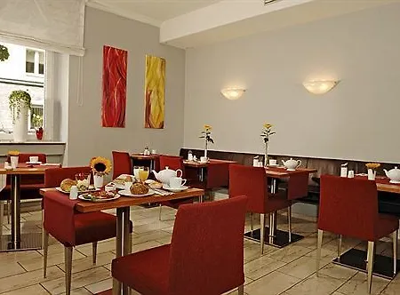 B-hotel デュッセルドルフ