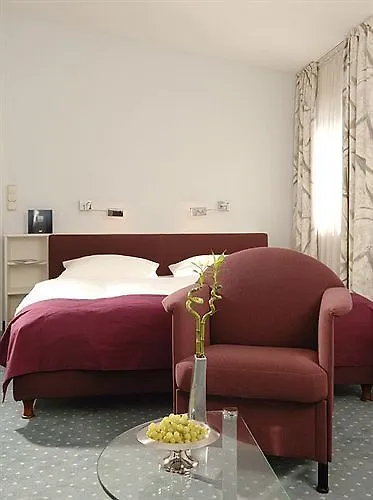 B-hotel 3* 杜塞尔多夫